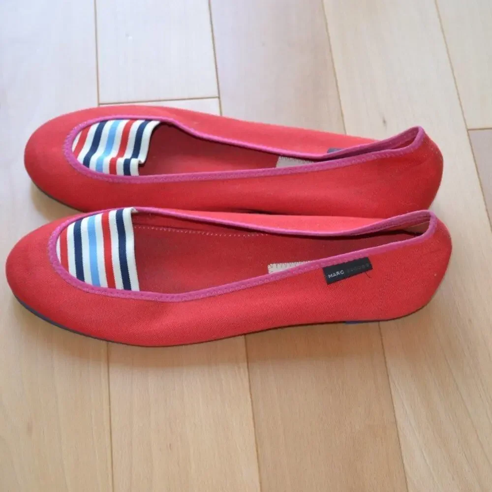 Marc Jacobs cute flats